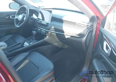 2022 Jeep Compass Altitude 4X4 z USA, uszkodzony, nr VIN 3C4NJDBB8NT184607